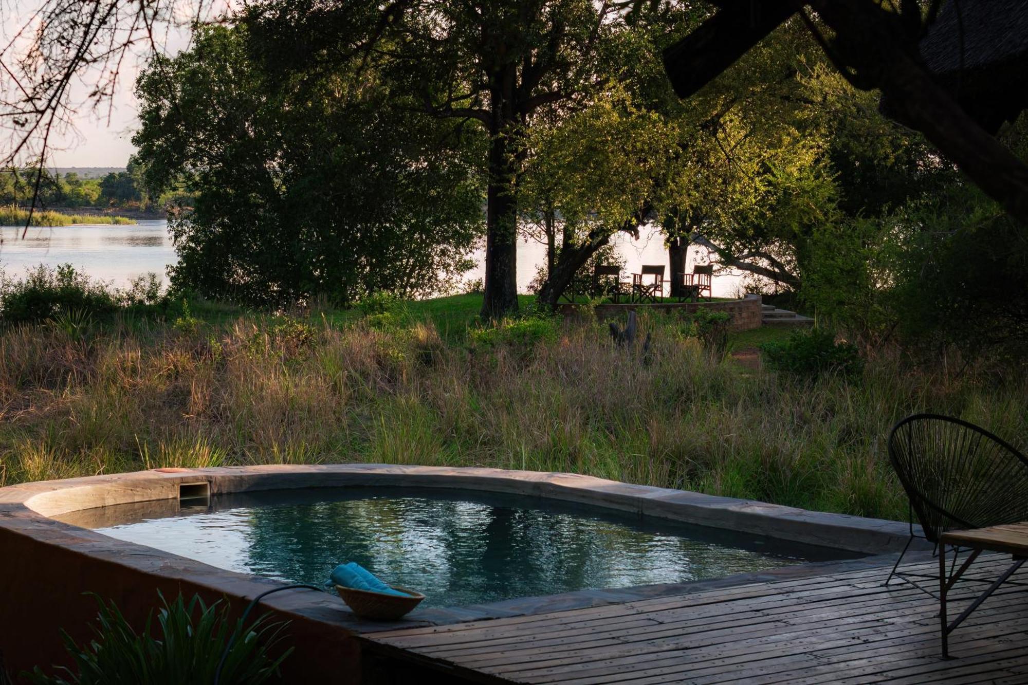 Chundukwa River Lodge - Self Catering House Livingstone Eksteriør bilde